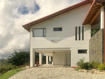 Casa de 5 alcobas en venta en Tablazo, Rionegro · foto 4 de 20