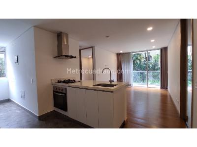 Apartamento en venta en El Campestre, Medellín · foto 3 de 16