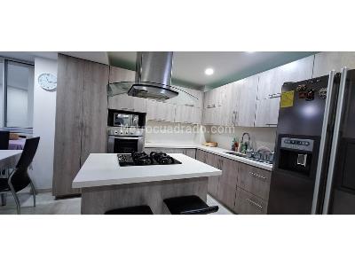 Apartamento de 5 alcobas en venta en Andalucia, Bello, 99 m² · foto 4 de 20