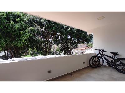 Casa de 3 alcobas en venta en Belen La Mota, Medellín, 225 m² · foto 16 de 19