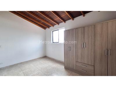 Apartamento de 3 alcobas en venta en Robledo, Medellín, 86 m² · foto 19 de 20