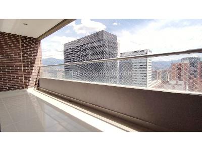 Apartamento de 3 alcobas en venta en Ciudad Del Rio, Medellín, 121 m² · foto 8 de 20