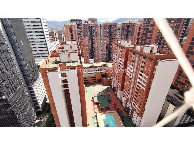 Apartamento de 3 alcobas en venta en Ciudad Del Rio, Medellín, 121 m² · foto 9 de 20
