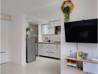 Apartamento de 3 alcobas en venta en Robledo Sector Las Lunas, Medellín, 51 m² · foto 2 de 18