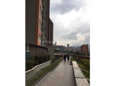 Apartamento de 3 alcobas en venta en Asdesillas, Sabaneta, 78 m² · foto 17 de 20
