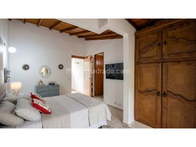 Casa en venta en Portal De Ditaires, Itagüí · foto 19 de 20