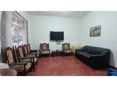 Casa de 5 alcobas en venta en Manrique Central, Medellín, 240 m² · foto 9 de 20