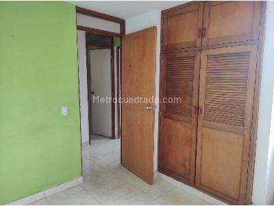 Apartamento de 2 alcobas en venta en Estación Villa, Medellín, 47 m² · foto 4 de 9