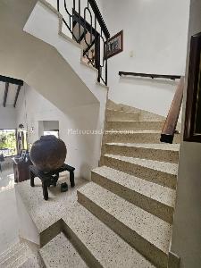 Casa de 4 alcobas en venta en Cristales, Cali, 312 m² · foto 3 de 14