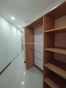 Apartaestudio en venta en Juanambu, Cali, 117 m² · foto 4 de 16