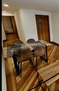Apartamento de 2 alcobas en venta en Chico Norte, Bogotá, 78 m² · foto 7 de 11