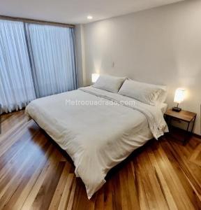 Apartamento de 2 alcobas en venta en Chico Norte, Bogotá, 78 m² · foto 9 de 11