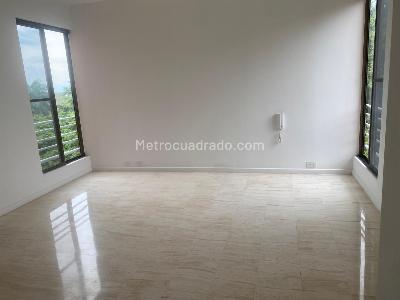 Apartamento de 4 alcobas en venta en Ciudad Jardin, Cali, 190 m² · foto 5 de 9