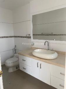 Apartamento de 4 alcobas en venta en Ciudad Jardin, Cali, 190 m² · foto 8 de 9