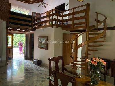 Casa de 5 alcobas en venta en La Maria Pance, Cali, 425 m² · foto 12 de 12