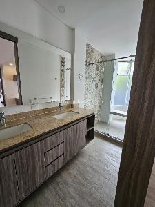 Apartamento de 4 alcobas en venta en Arboledas, Cali, 224 m² · foto 9 de 10