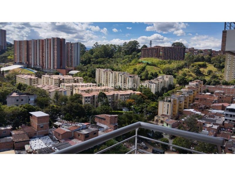 Cozy 3BR Apartment in Guayabal - 4