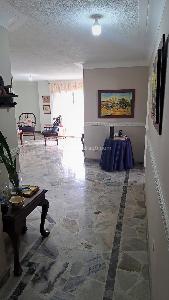 Apartamento de 4 alcobas en venta en El Prado, Bucaramanga, 129 m² · foto 2 de 18