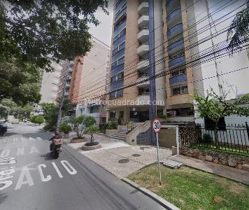 Apartamento de 3 alcobas en venta en Sotomayor, Bucaramanga, 104 m² · foto 2 de 16