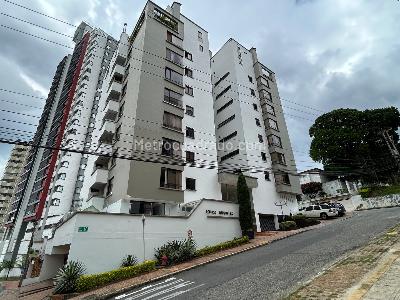 Apartamento de 3 alcobas en venta en Cabecera Del Llano, Bucaramanga, 170 m² · foto 2 de 18