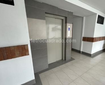 Apartamento de 3 alcobas en venta en Cabecera Del Llano, Bucaramanga, 170 m² · foto 4 de 18