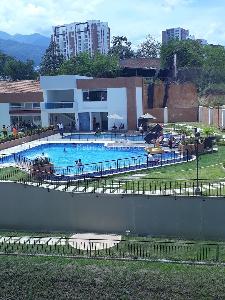 Apartamento de 3 alcobas en venta en Bellomonte, Floridablanca, 90 m² · foto 5 de 16