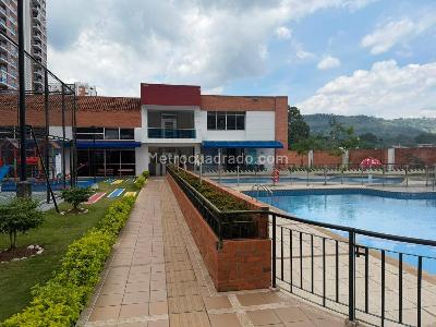 Apartamento de 3 alcobas en venta en Bellomonte, Floridablanca, 90 m² · foto 10 de 16