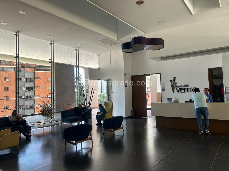 Piso – Bucaramanga, Altos del Jardín, Comuna Cabecera del Llano - Vista 3