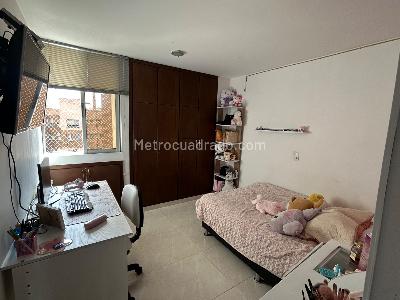 Apartamento de 3 alcobas en venta en Cabecera Del Llano, Bucaramanga, 104 m² · foto 17 de 20