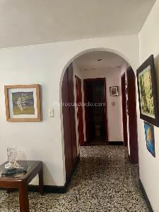 Apartamento de 4 alcobas en venta en Cabecera Del Llano, Bucaramanga, 149 m² · foto 13 de 19