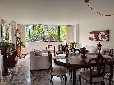 Apartamento en venta en Prados Del Norte, Cali · foto 8 de 13
