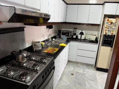 Apartamento de 3 alcobas en venta en Aguacatal, Cali, 168 m² · foto 11 de 20