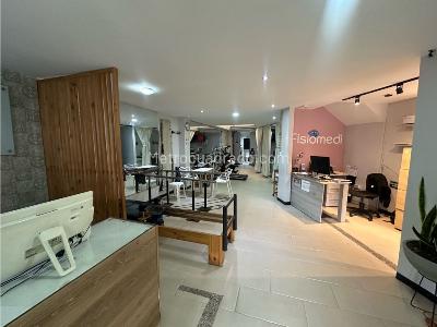 Casa de 3 alcobas en venta en Avenida Bolivar, Armenia, 196 m² · foto 15 de 17