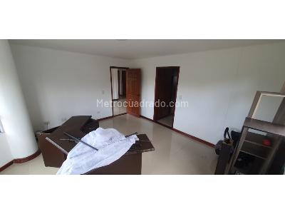 Casa de 4 alcobas en venta en Avenida Centenario, Armenia, 380 m² · foto 12 de 20
