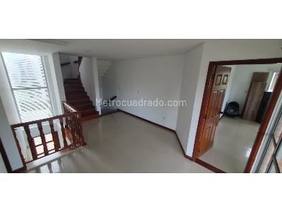 Casa de 4 alcobas en venta en Avenida Centenario, Armenia, 380 m² · foto 18 de 20