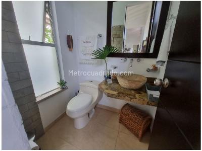 Casa de 3 alcobas en venta en Via Aeropuerto Internacional El Eden, Armenia, 2000 m² · foto 12 de 20