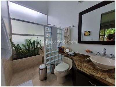 Casa de 3 alcobas en venta en Via Aeropuerto Internacional El Eden, Armenia, 2000 m² · foto 19 de 20