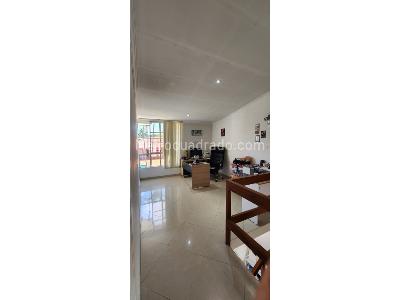 Casa de 3 alcobas en venta en Av 19 Norte, Armenia, 176 m² · foto 12 de 20