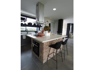 Casa de 3 alcobas en venta en Via Chaguala, Armenia · foto 3 de 18