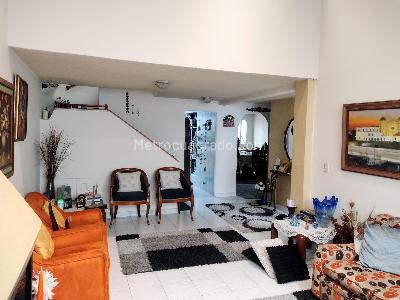 Casa de 5 alcobas en venta en Aloha, Bogotá, 147 m² · foto 2 de 20
