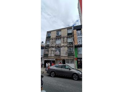 Apartamento en venta en Chapinero, Bogotá · foto 2 de 18