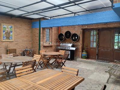 Casa de 5 alcobas en venta en Finca Ainsuca, Chía, 600 m² · foto 16 de 17