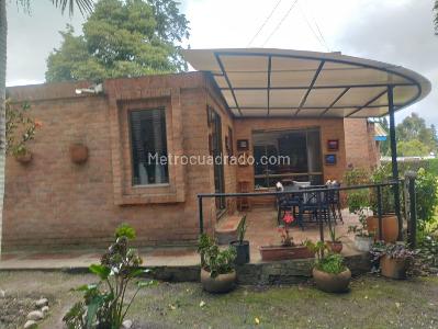 Casa de 5 alcobas en venta en Finca Ainsuca, Chía, 600 m² · foto 7 de 17