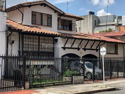 Casa en venta en Santa Barbara, Bogotá · foto 2 de 20