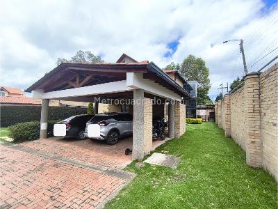 Casa de 4 alcobas en venta en Vereda La Balsa, Chía, 296 m² · foto 4 de 20