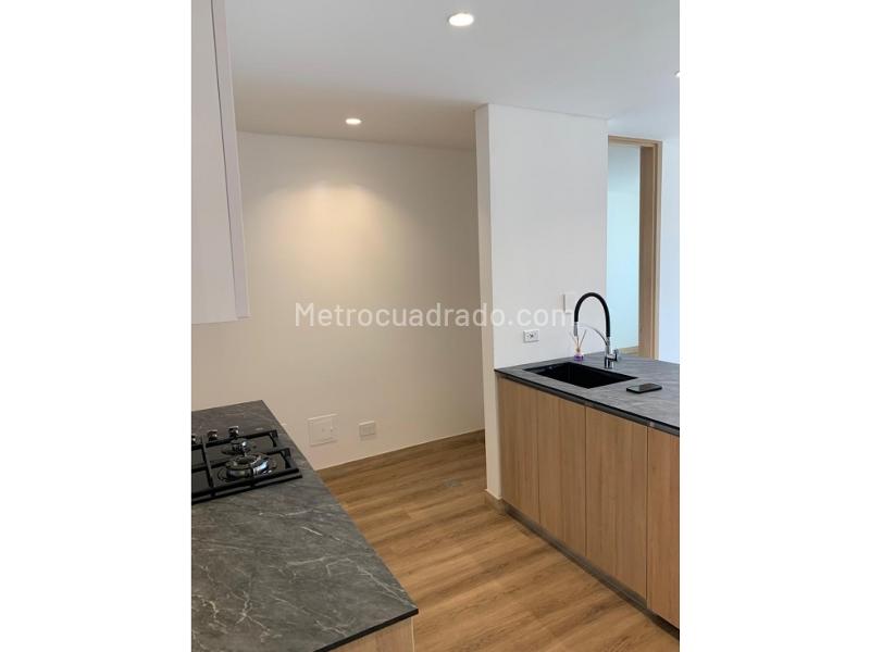 Piso – Bogotá D.C. - Más