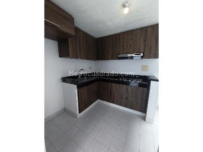 Casa de 3 alcobas en venta en Mazuren, Bogotá, 65 m² · foto 3 de 20