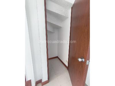 Casa de 3 alcobas en venta en Mazuren, Bogotá, 65 m² · foto 14 de 20
