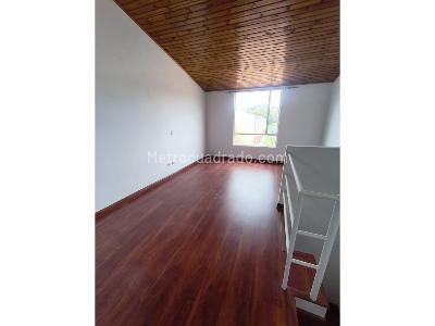 Casa de 3 alcobas en venta en Mazuren, Bogotá, 65 m² · foto 20 de 20
