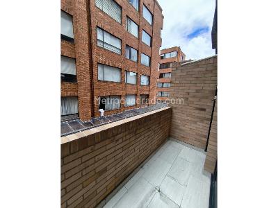 Apartaestudio en venta en Cedritos, Bogotá, 35 m² · foto 16 de 20